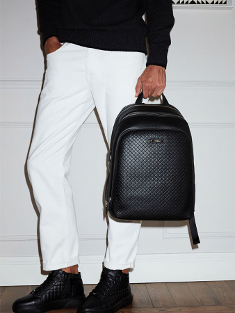 Что подарить мужчине? Сумка в качестве подарка