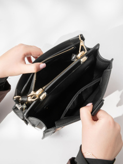 Сумка-тоут Cromia Kamala cr1406146 nero/mandorla