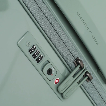 Чемодан Piquadro PQ Light BV4427PQL/VE