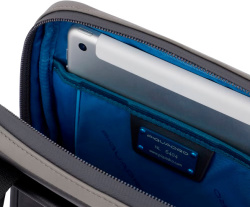 Вертикальная сумка Piquadro Urban CA1816UB00/NGR