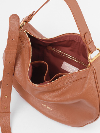 Сумка Coccinelle E170A130280 W03 caramel