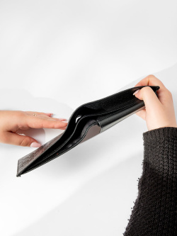 Кошелек Baldinini Dave Wallet G00PMGBX3023999 black Кошелек Baldinini Dave Wallet G00PMGBX3023999 black