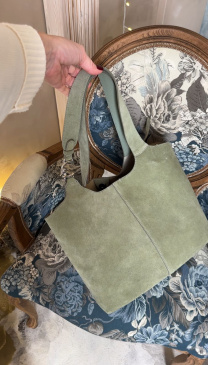 Тоут-шоппер Coccinelle C-Easy E1THE110201 G77 greenery