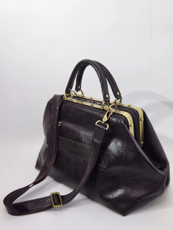 Саквояж Tony Bellucci tbe5010.886 brown